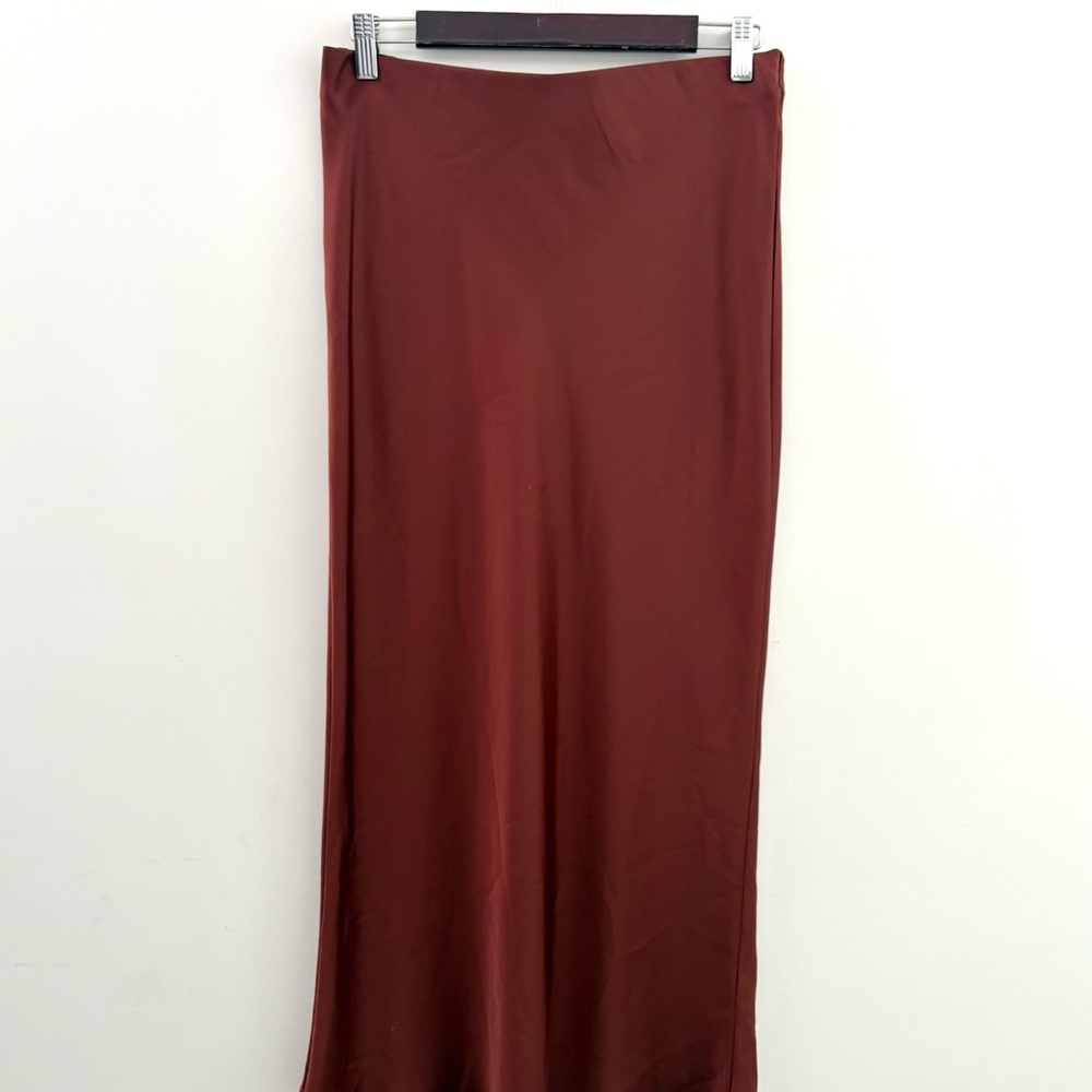 Zara Elegant Mahogany Midi Skirt